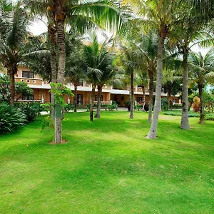 Blue Bay Mui Ne & Курортный комплекс Фантхьет